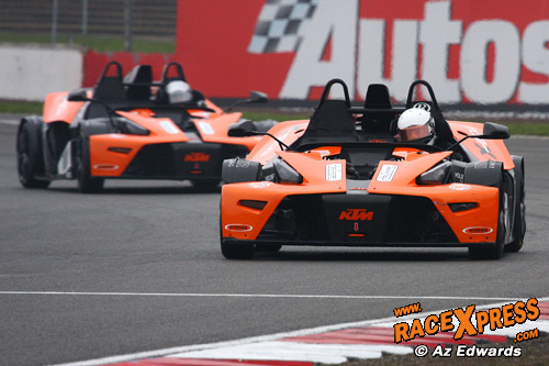 Dennis Retera; droomstart met unieke carbonfiber KTM X-Bow